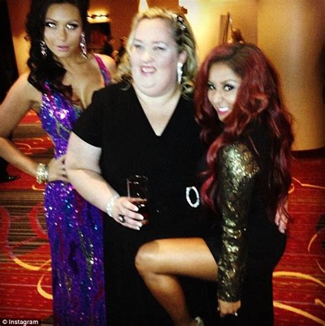 snooki and jwoww put on a flirty show as they straddle