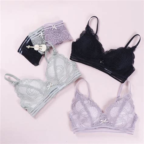 New Wire Free Lace Bra Set Thin Bralette Panties Set Hollow Out Sexy