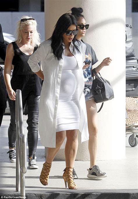 Kim Kardashian In A Skintight Dress As She Prepares To Leave New