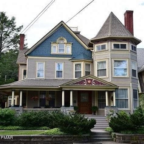 13 victorian homes that ll make you say did i just get