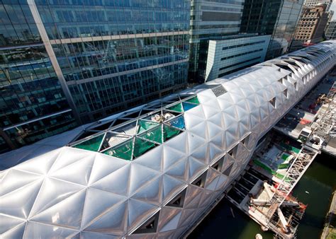 Fosters Canary Wharf Crossrail Station Nears Completion