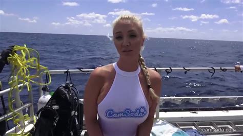 porn star attacked by shark during underwater photoshoot youtube