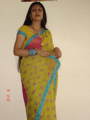 cute indian aunties in saree images all mp3 songs