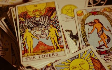 how to get your 2018 free relationship tarot reading