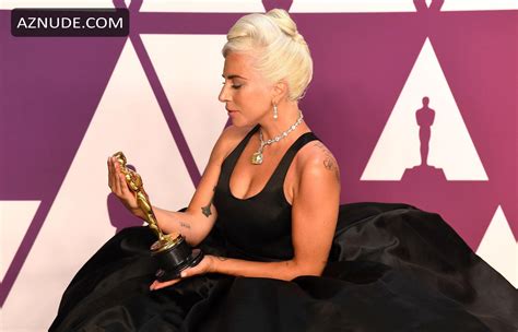 Lady Gaga Celebrates A Star Is Born Best Original Song Oscar At The