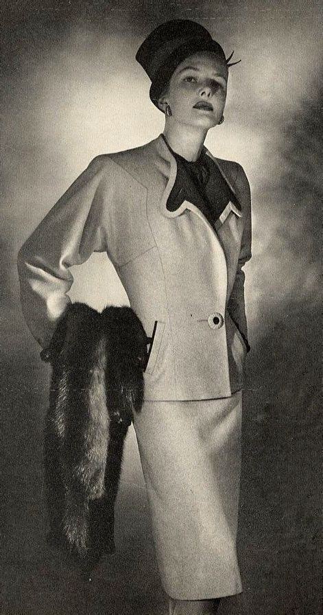 Pin By Janice On 1940s Suits Suits For Women 1940s Suit Fashion Models