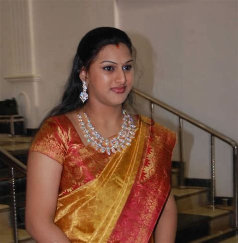 famous sreedevi vijayakumar tollywood actress sridevi vijayakumar hot photo