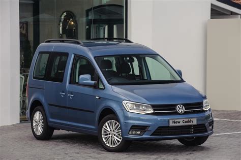 top  volkswagen caddy features  stand    competition