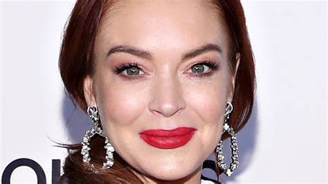 Lindsay Lohan S Super Bowl 2022 Commercial Hilariously Pokes Fun At Her