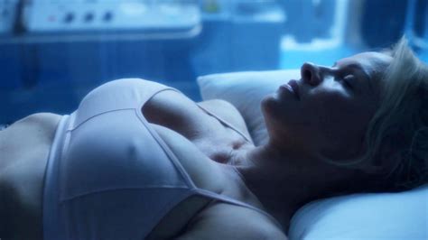 Nude Video Celebs Pamela Anderson Nude Connected 2015
