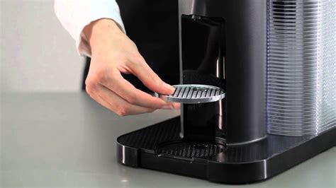clean nespresso machine easy method  important tips