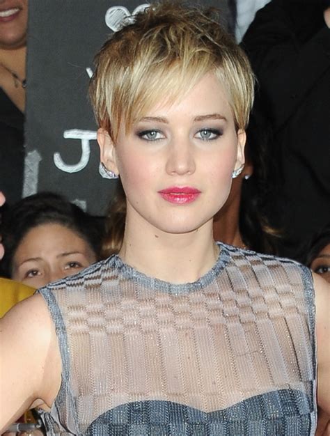 12 Pixie Cuts And Hairstyles Celebrities Rock