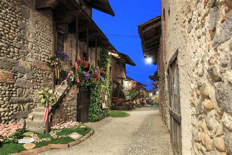 five italian villages to visit this holiday season italy magazine