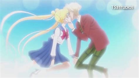 Sailor Moon Crystal 3 Sailor Uranus Kisses Sailor Moo