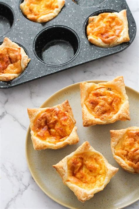 mini bacon  egg pies cook  real good