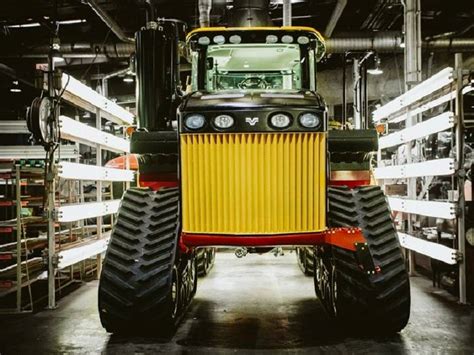 versatile celebrates  years  limited edition tractors