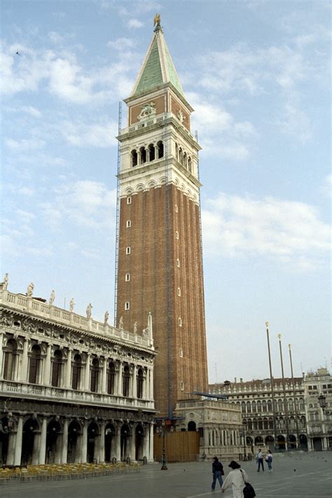 markusartorg campanile jonas kristjansson
