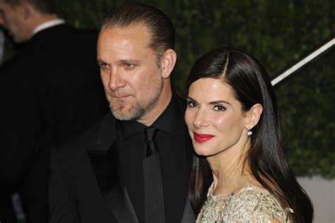 Sandra Bullock S Ex Jesse James Accused Of Cheating On Pregnant Wife