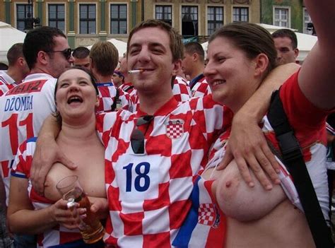 Soccer Fans Showing Their Natural Big Tits Gthang