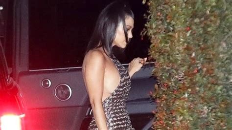 kourtney kardashian at oscars after party 2020 see her daring dress