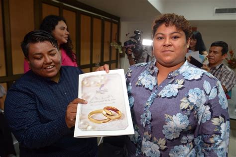ecuador has first same sex marriage following court ruling