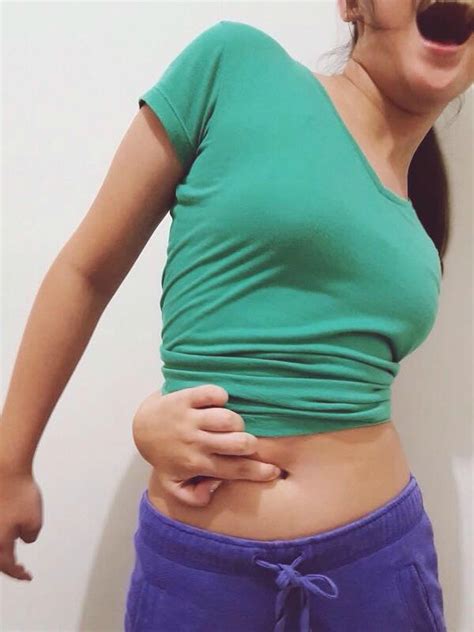 collarbone and belly button challenges the soshal network