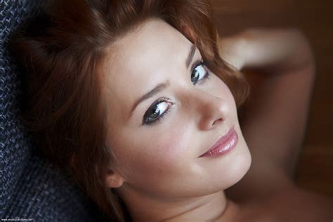 women anna tatu smiling face looking at viewer brunette wallpapers hd desktop and mobile