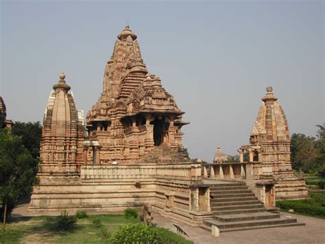 lakshmana temple khajurâho tourist places historical monuments