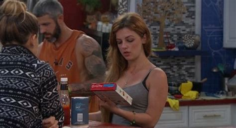 Big Brother 19 Spoilers Raven Walton S Mother Says She Is