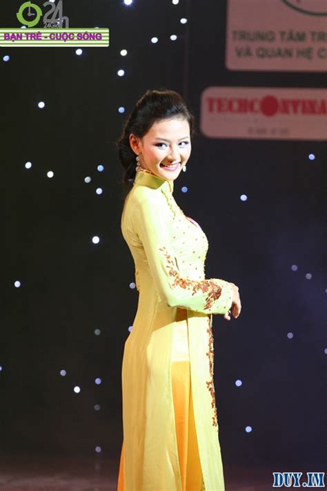 sexy hot girl miss vietnamese teen 2011 in ao dai photos