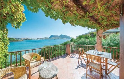waarom sardinie niet mag missen op de bucketlist hotels booking  villa journey patio