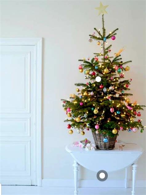 pin  jennifer derosia  christmas small christmas trees decorated