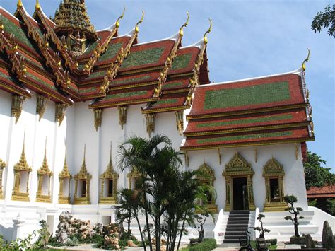 thai palace  photo  freeimages