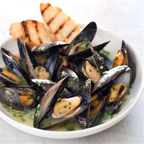 Oven Steamed Mussels With Garlic And White Wine Once Upon A Chef
