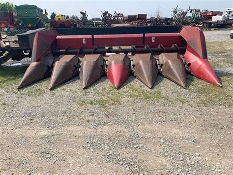 ih  corn head  row hydraulic deck plates schmid auction