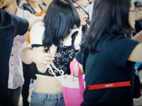 Taeyeon Harassed By Fans At Jakarta Airport Sm Assures She S Okay