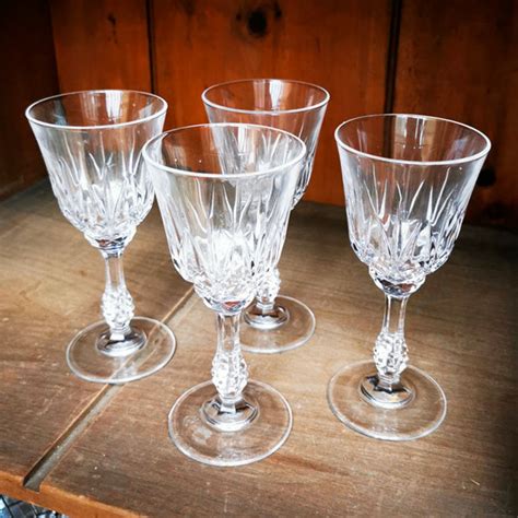 Set Of 4 Lead Crystal Small Wine Glasses Vintage Farmhouse Antiques