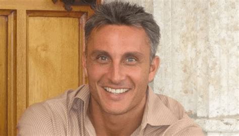 tullian tchividjian net worth age height weight early life career