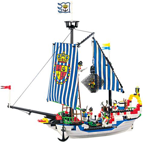 lego  pirates  royal ship  santa cruz