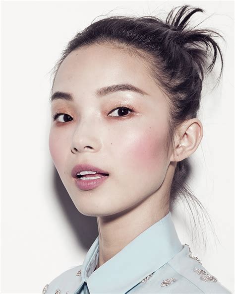 Xiao Wen Ju Focus On Faces Max Users Galleries