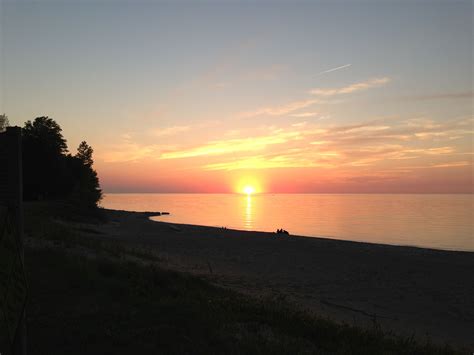 beautiful sunset  lake erie geneva state park beach geneva