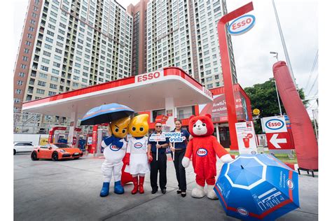 bangkok post esso launches exclusive promotion  esso smiles