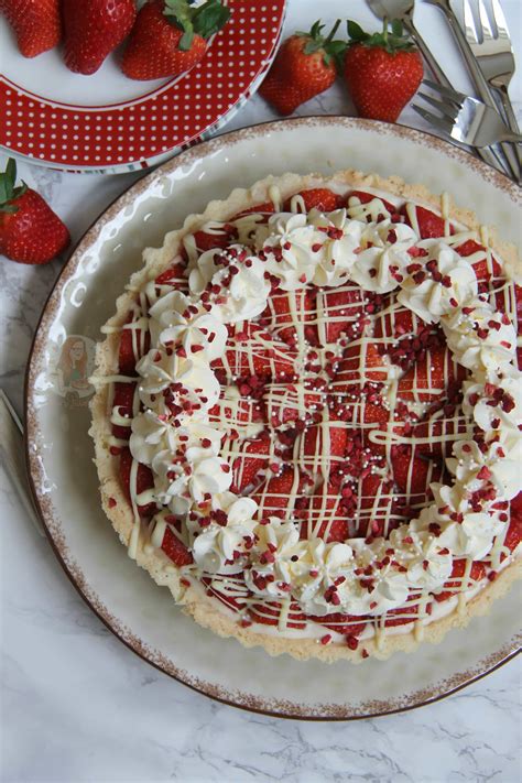 White Chocolate And Strawberry Tart Jane S Patisserie