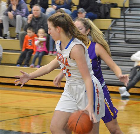 Oneida Overcomes Slow Start To Defeat Hp Daily Sentinel