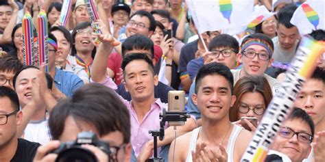 Taiwan Court Rules In Favor Of Same Sex Marriage Hornet The Gay