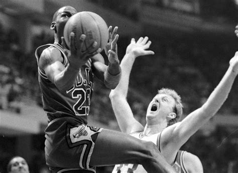Larry Bird Explained Why Michael Jordan Didnt Have A Team Mentality