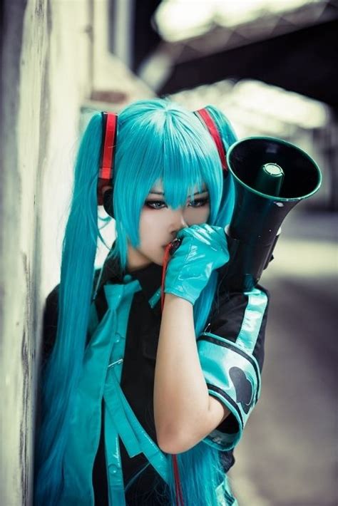 pin by classy♔ on cosplay miku cosplay cosplay