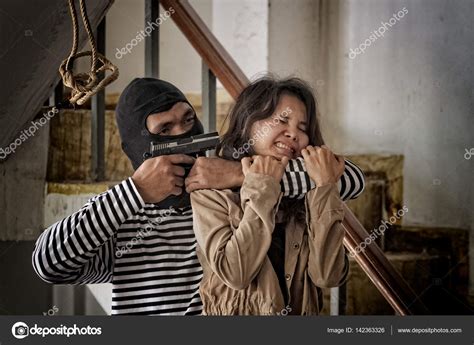 woman stock photo kidnap  kidnapping stock vectors stockunlimited