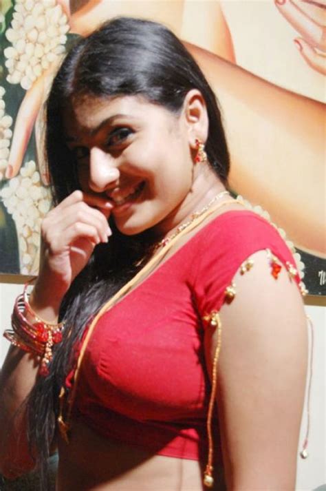 tamil actress blouse boob hot