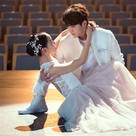 10 Drama Korea Terbaik 2019 Pilihan Fans Internasional